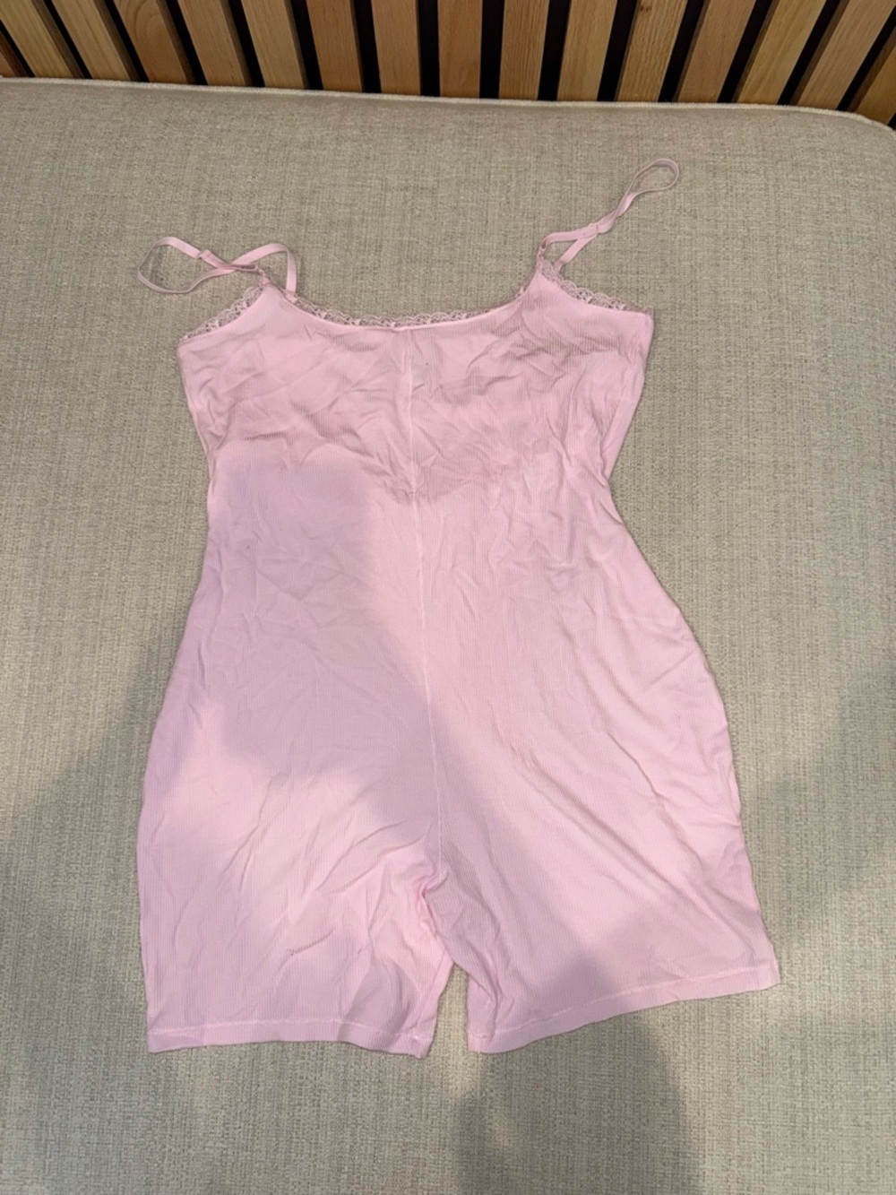 SKIMS Soft Lounge Lace Romper | Cherry Blossom - Picture 3 of 3